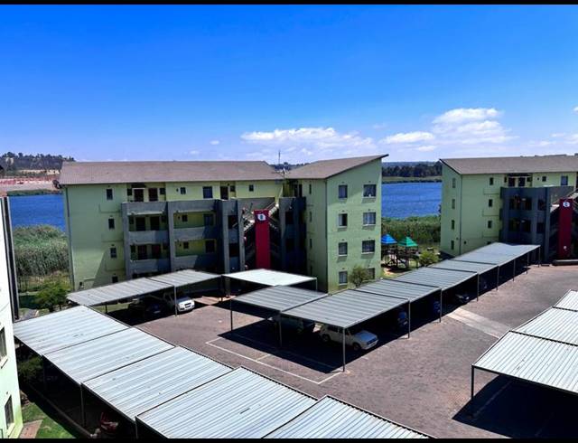 2 BEDROOM APARTMENT FOR SALE IN FLEURHOF